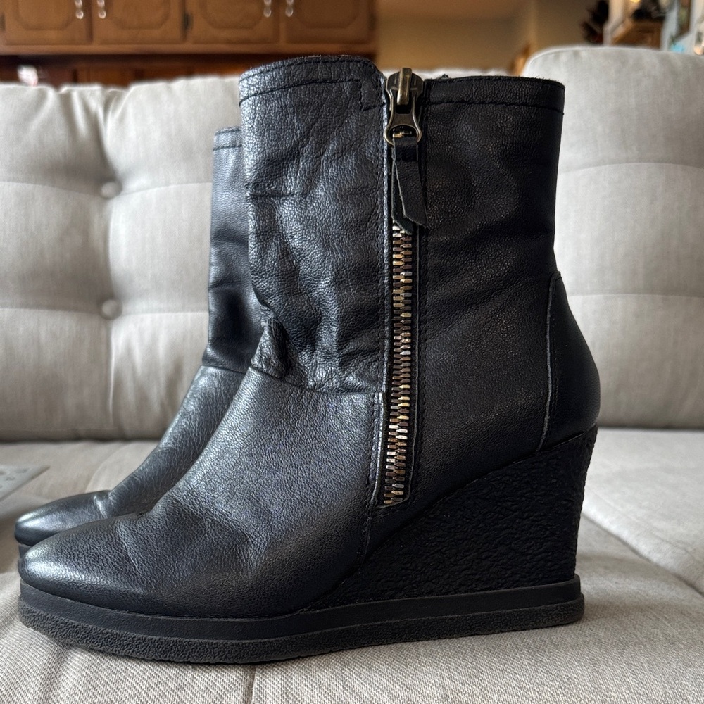Black leather zip up 3” wedge heeled bootie